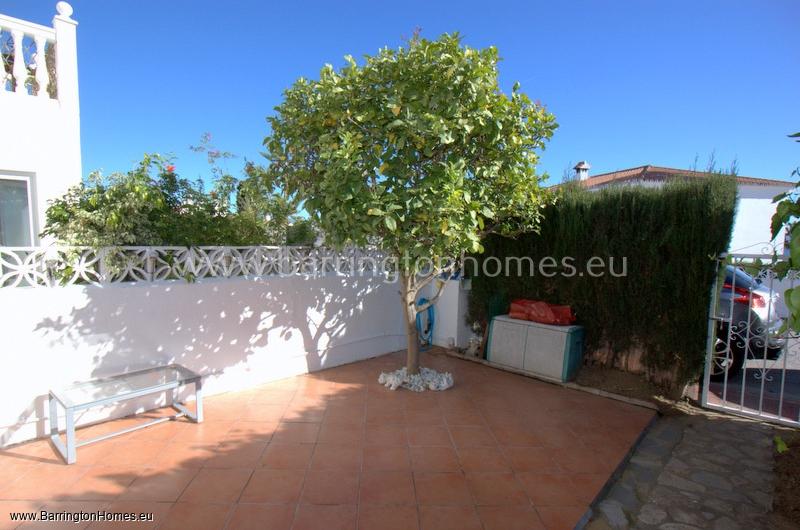 2 Bedroom Townhouse, Hacienda Guadalupe, Duquesa for sale with Barrington Homes