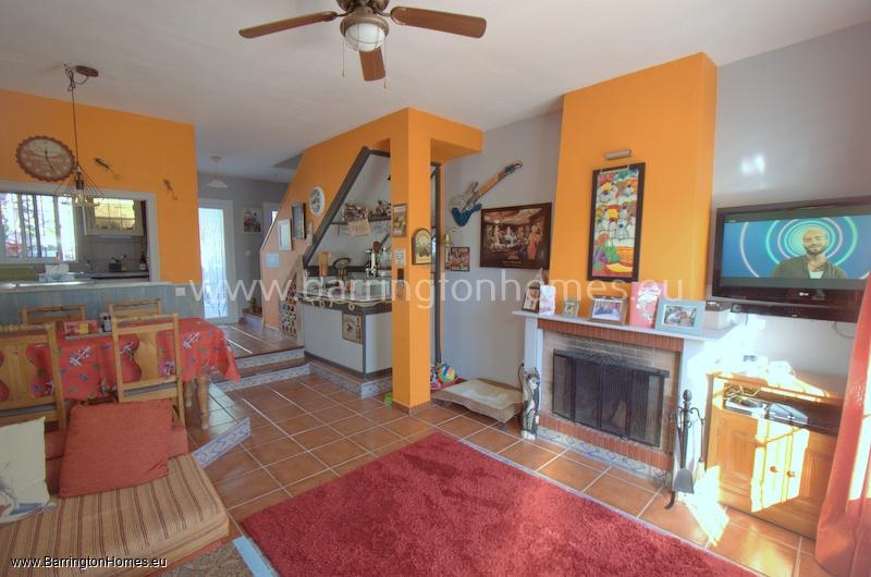 2 Bedroom Townhouse, Hacienda Guadalupe, Duquesa for sale with