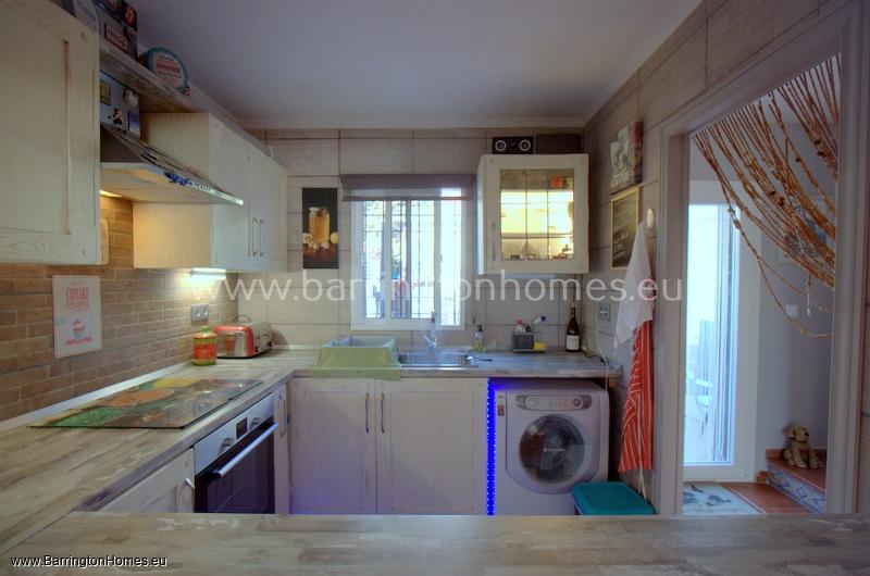 2 Bedroom Townhouse, Hacienda Guadalupe, Duquesa for sale with