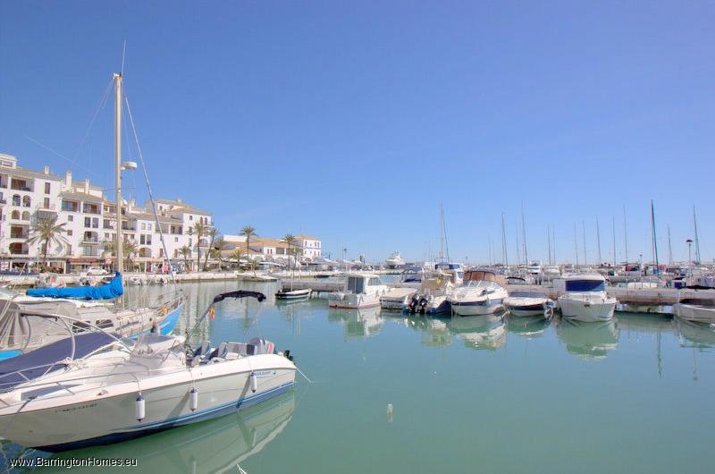 2 Bedroom Apartment, Las Gaviotas, Duquesa for sale with Barrington Homes