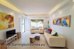 2 Bedroom Luxury Beachside Living, Las Gaviotas, Duquesa.