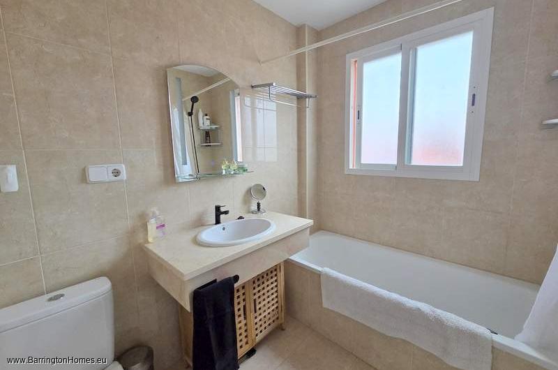1 Bedroom Penthouse, Manilva Gardens, Duquesa. 