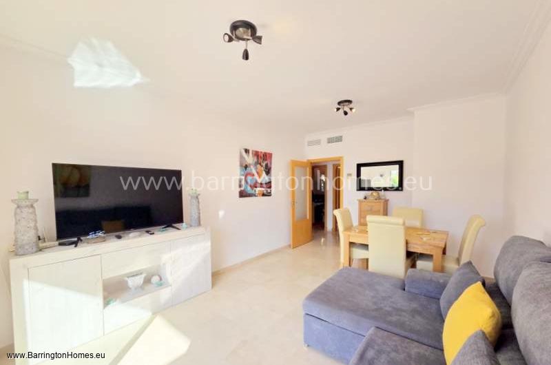 2 Bedroom Groundfloor Apartment, Casares del Sol, Casares Costa. 