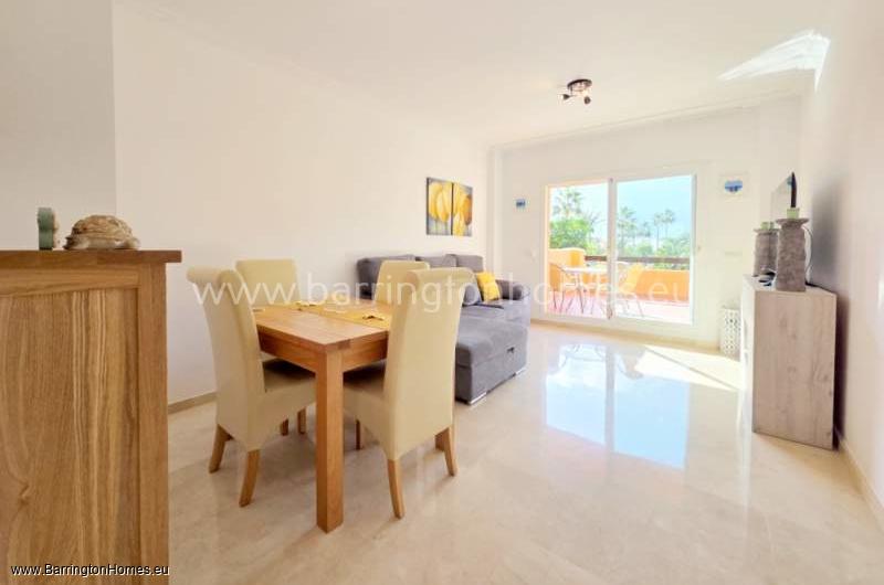 2 Bedroom Groundfloor Apartment, Casares del Sol, Casares Costa. 