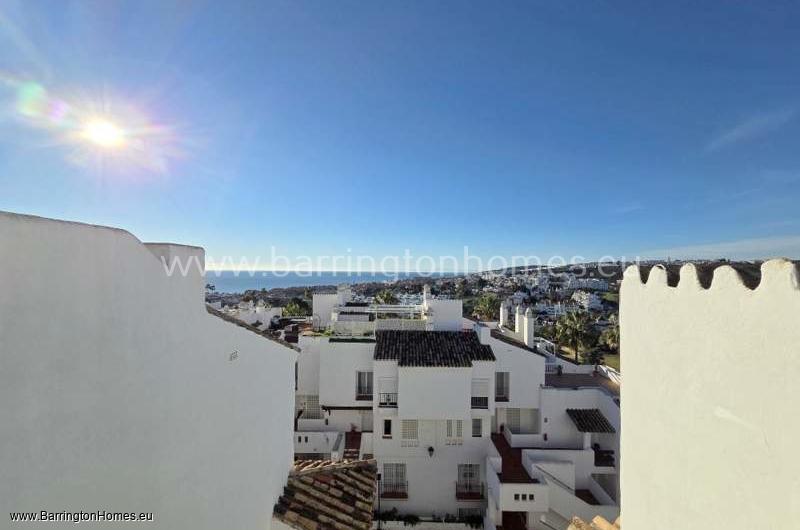 2 Bedroom Duplex Penthouse, Fuentes de la Duquesa, Duquesa. 
