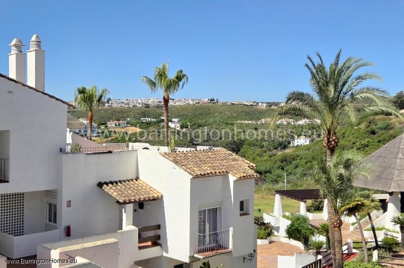 2 Bedroom Duplex Penthouse, Fuentes de la Duquesa, Duquesa. 