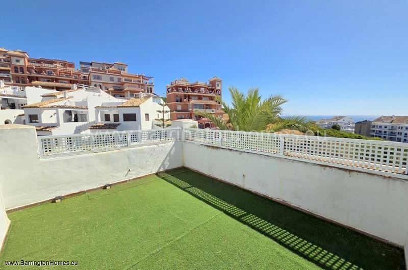 2 Bedroom Duplex Penthouse, Fuentes de la Duquesa, Duquesa. 