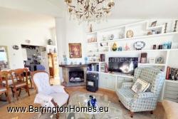 Charming 2 Bedroom Villa with Sea Views and Private Garden in Casares Costa. 