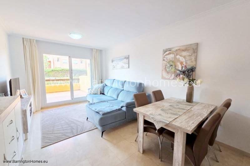 2 Bedroom Apartment Casares Del Sol, Casares Costa. 