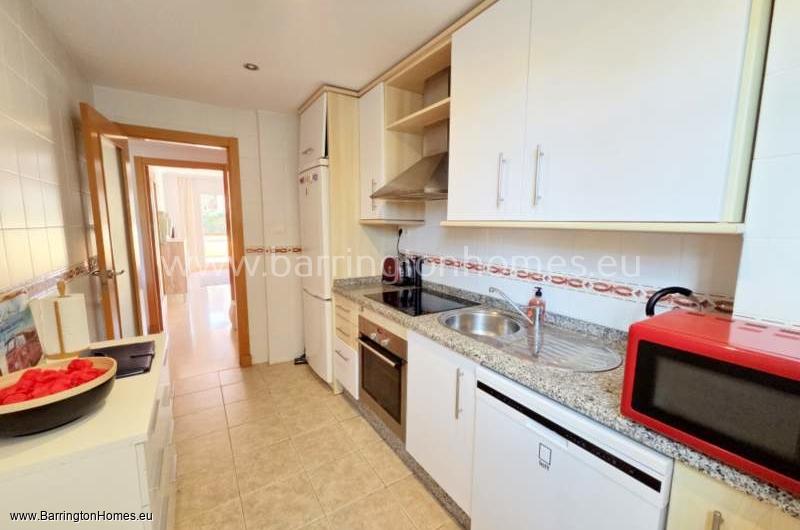 2 Bedroom Apartment Casares Del Sol, Casares Costa. 