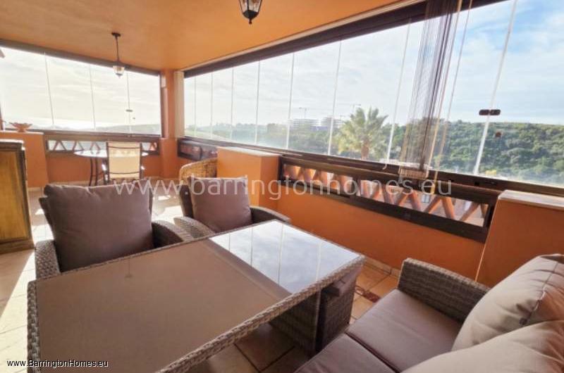 2 Bedroom South Facing Apartment, Viñas del Golf, Casares Costa. 