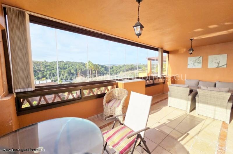 2 Bedroom South Facing Apartment, Viñas del Golf, Casares Costa. 