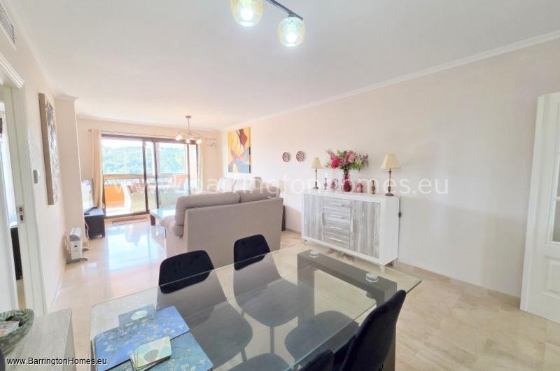 2 Bedroom South Facing Apartment, Viñas del Golf, Casares Costa. 