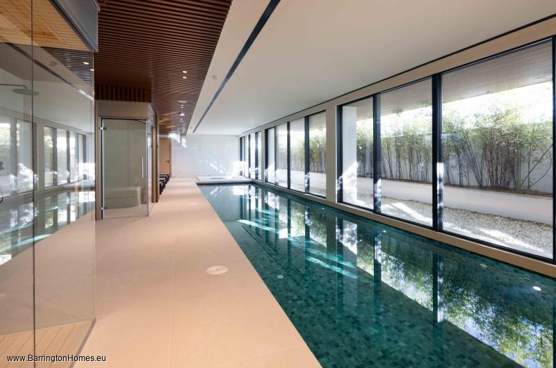 Luxury Fully Furnished Residences, Playa del Cristo, Estepona. 