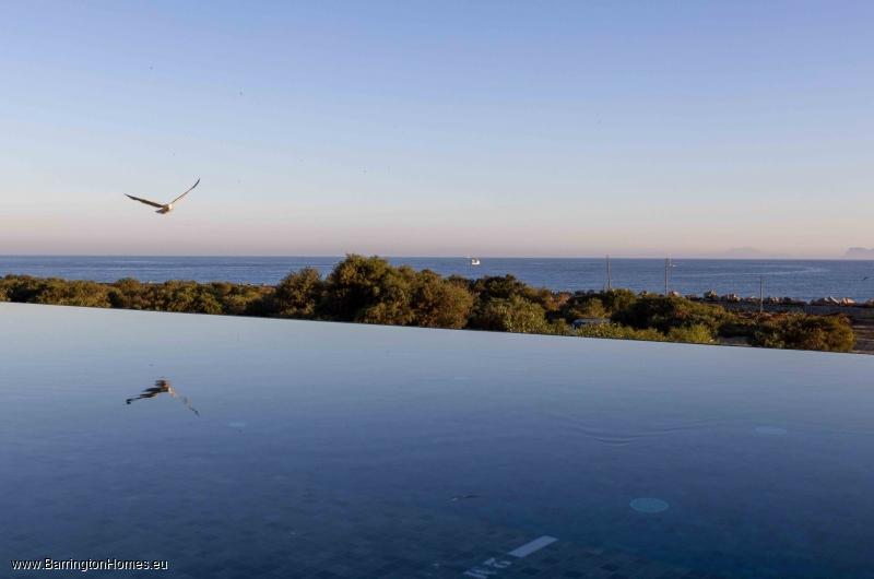 Luxury Fully Furnished Residences, Playa del Cristo, Estepona. 