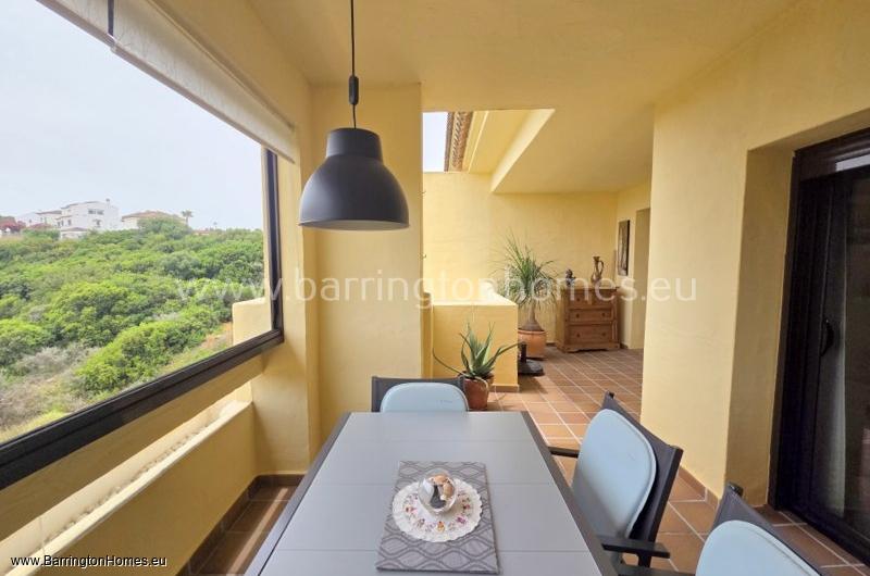 2 Bedroom South Facing Apartment, Duquesa Village, Duquesa. 