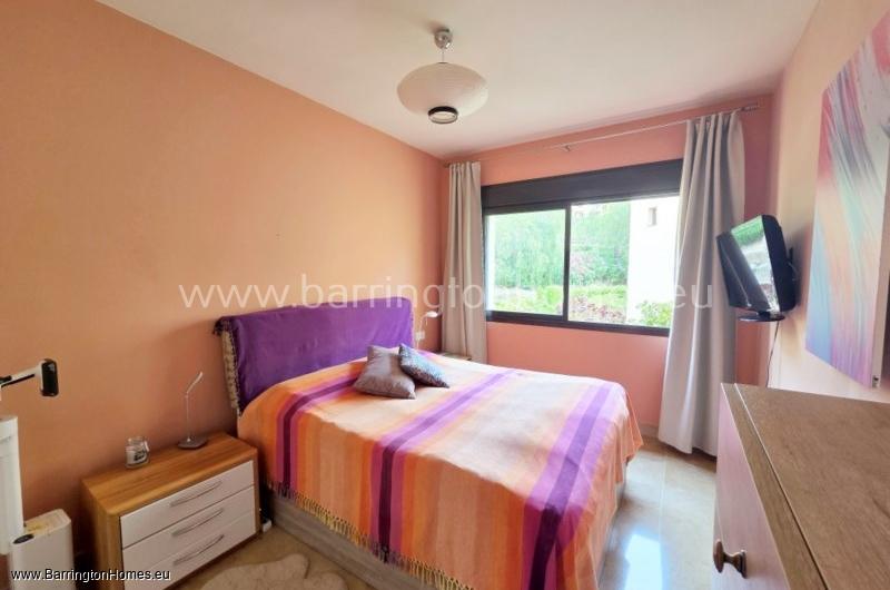 2 Bedroom South Facing Apartment, Duquesa Village, Duquesa. 