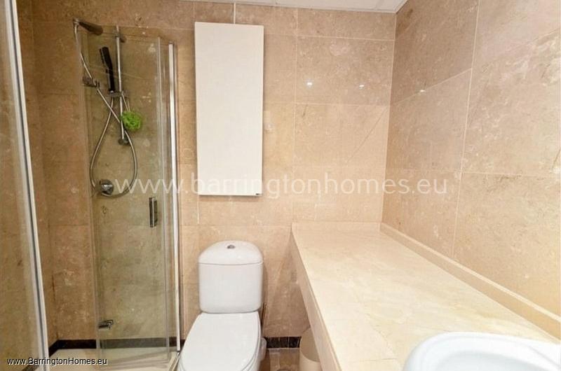 2 Bedroom South Facing Apartment, Duquesa Village, Duquesa. 