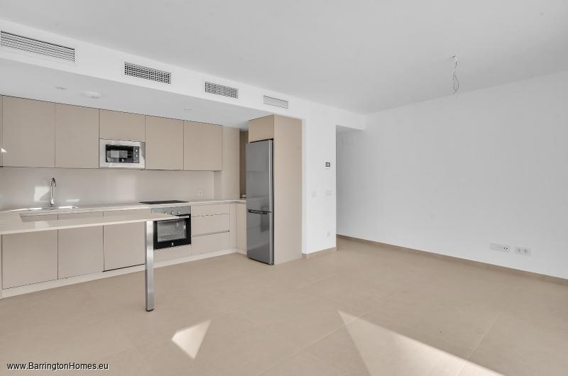 2 Bedroom Apartment, Amphora Beach Residence, Duquesa. 