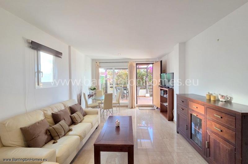 2 Bedroom Apartment, Vistalmar  Norte, Duquesa. 