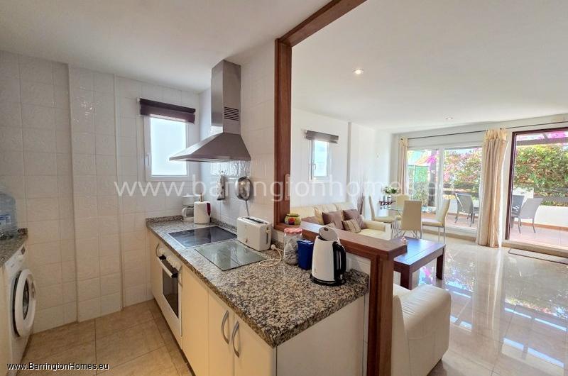 2 Bedroom Apartment, Vistalmar  Norte, Duquesa. 