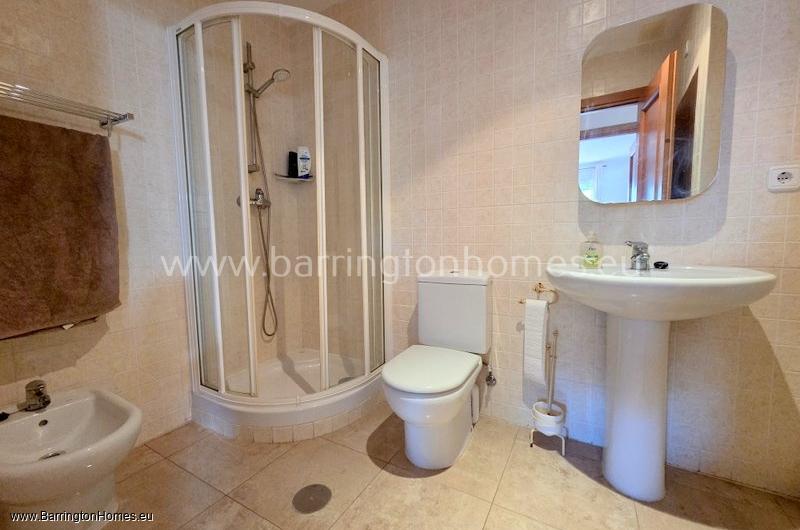 2 Bedroom Apartment, Vistalmar  Norte, Duquesa. 