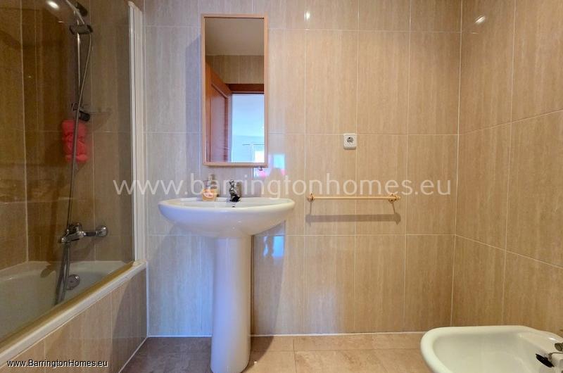 2 Bedroom Apartment, Vistalmar  Norte, Duquesa. 