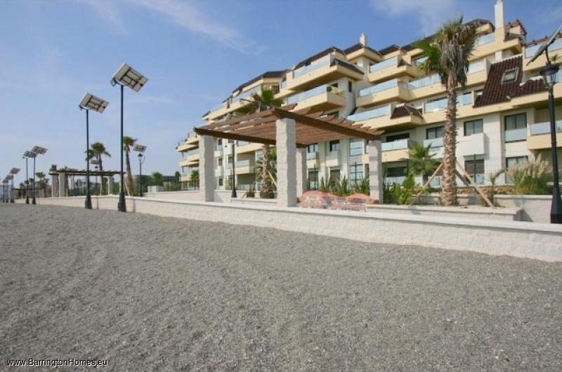 Marina del Castillo Duquesa 2 bedroom apartment for sale by Puerto de