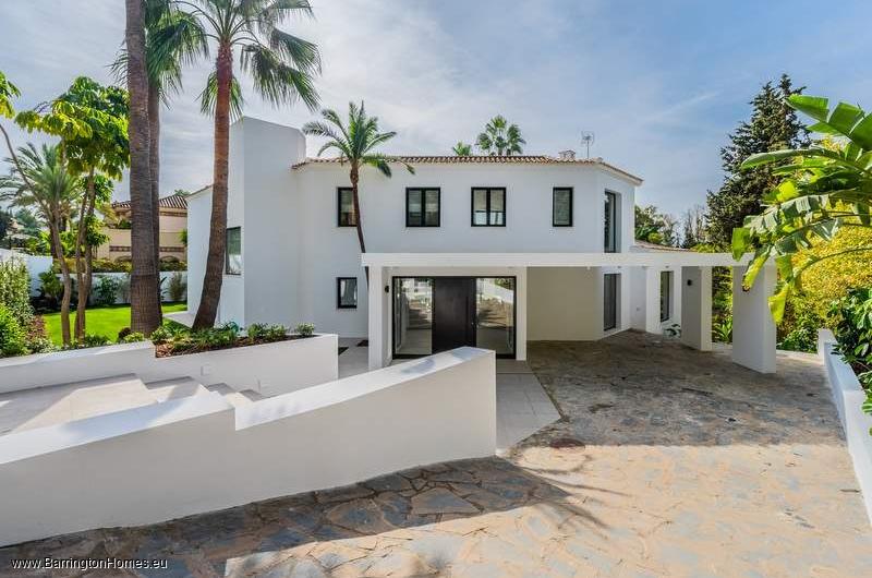 5 Bedroom Private Villa, El Paraiso, Estepona. 