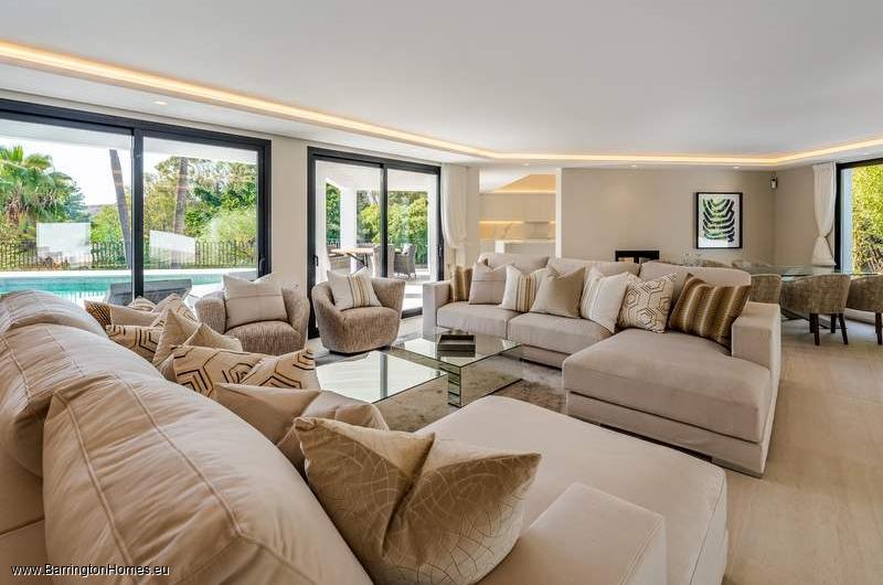 5 Bedroom Private Villa, El Paraiso, Estepona. 