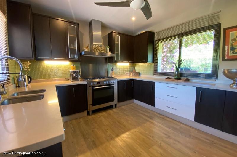 3 Bedroom Private Villa, Forest Hills, Estepona for sale with