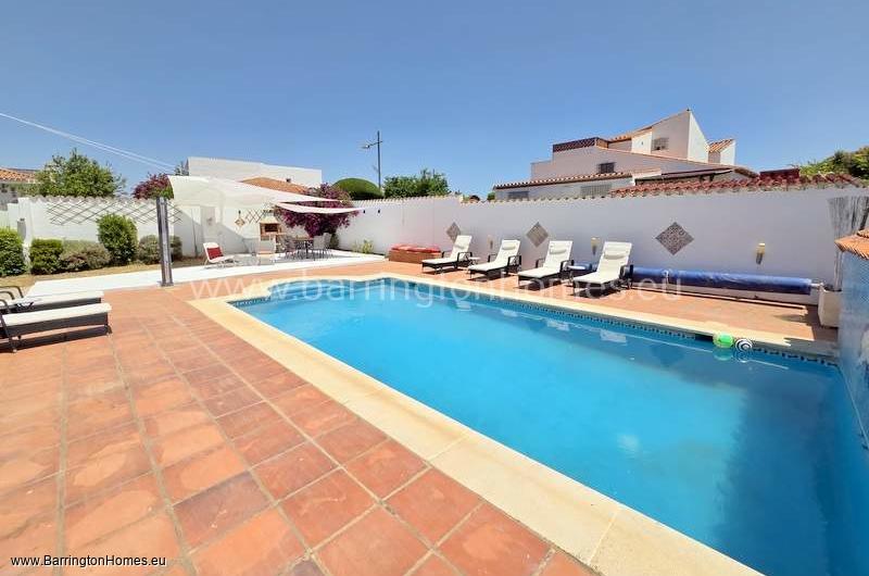 5 Bedroom Villa, Princesa Kristina, Duquesa. 