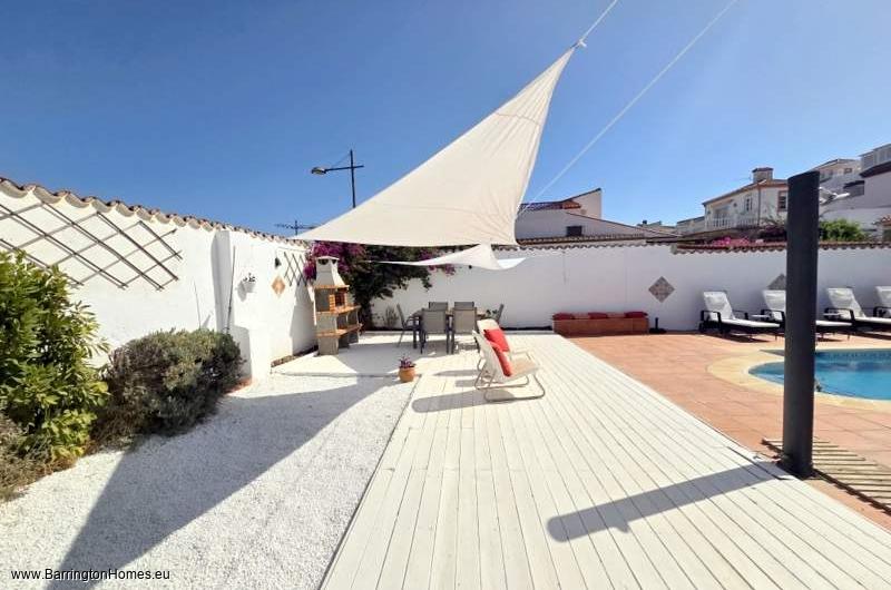 5 Bedroom Villa, Princesa Kristina, Duquesa. 