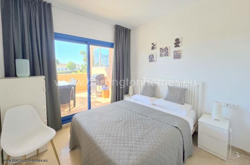 2 Bedroom Corner Apartment, Duquesa Suites, Duquesa. 