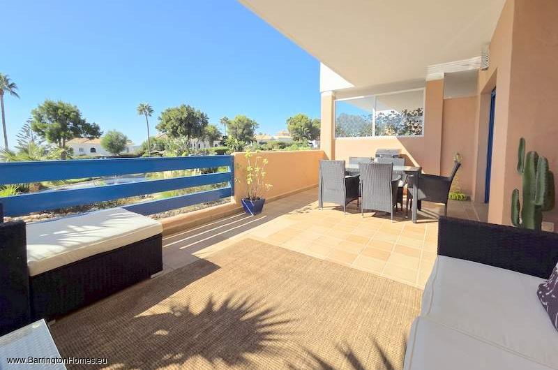 2 Bedroom Corner Apartment, Duquesa Suites, Duquesa. 