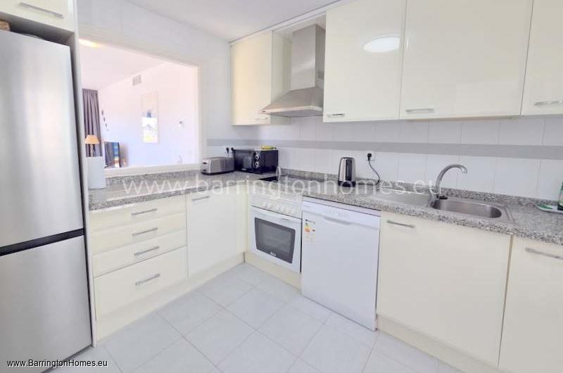 2 Bedroom Corner Apartment, Duquesa Suites, Duquesa. 