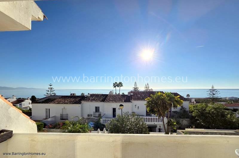3 Bedroom Townhouse, Hacienda Guadalupe, Duquesa. 