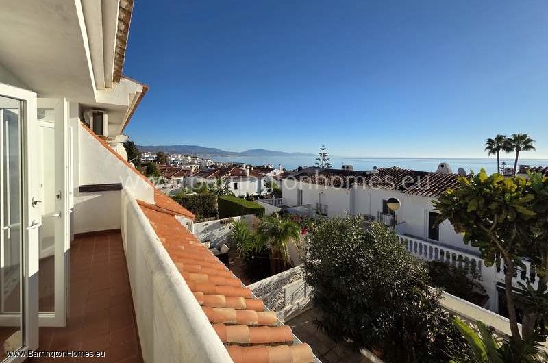 3 Bedroom Townhouse, Hacienda Guadalupe, Duquesa. 