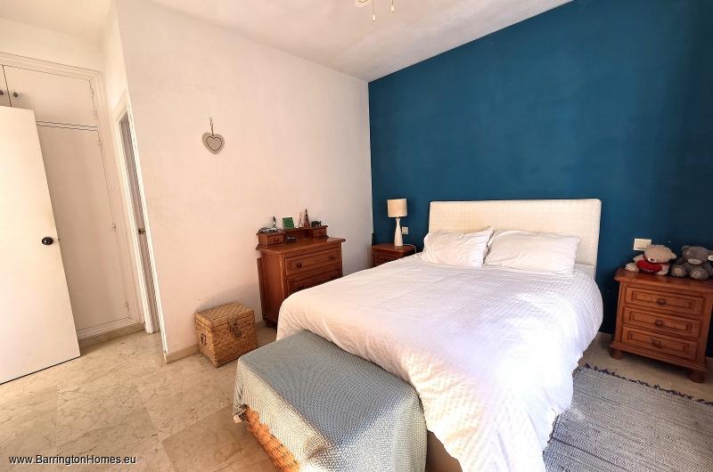 3 Bedroom Private Villa, Los Hidalgos, Duquesa. 
