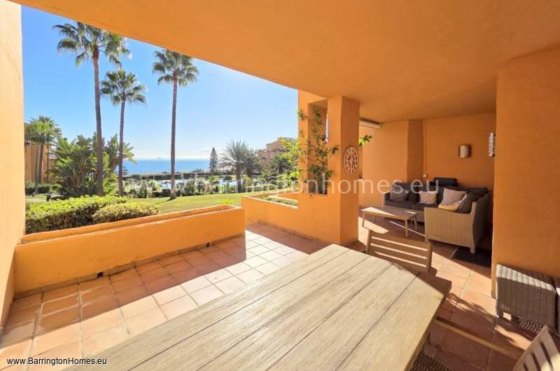 3 Bedroom Garden Apartment, Los Granados, Duquesa. 