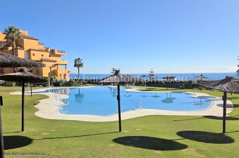 3 Bedroom Garden Apartment, Los Granados, Duquesa. 