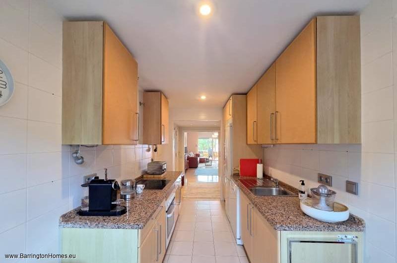 3 Bedroom Garden Apartment, Los Granados, Duquesa. 