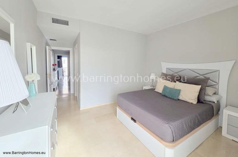 2 Bedroom Duplex Penthouse, Fuentes de la Duquesa, Duquesa. 