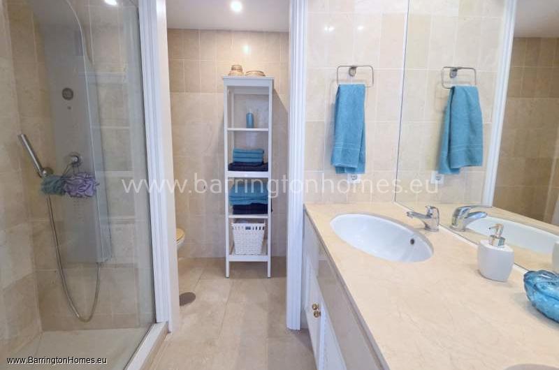 2 Bedroom Duplex Penthouse, Fuentes de la Duquesa, Duquesa. 