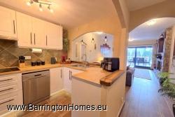 2 Bedroom Luxury Garden Apartment, Duquesa Suites, La Duquesa. 