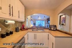 2 Bedroom Luxury Garden Apartment, Duquesa Suites, La Duquesa. 