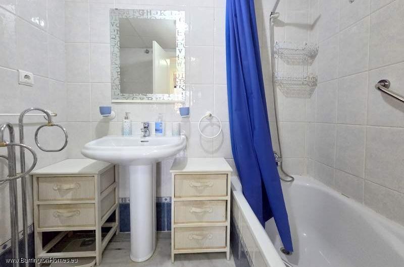 2 Bedroom, 2 Bathroom Apartment, Aldea Hills, Duquesa. 