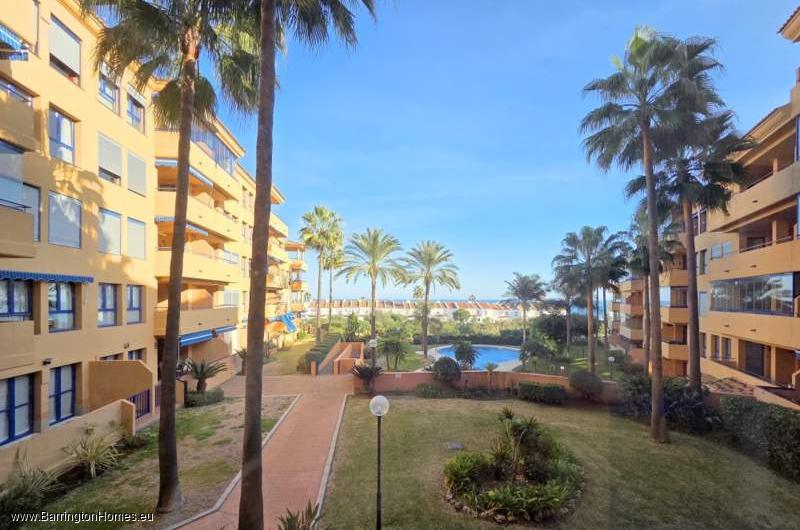 2 Bedroom, 2 Bathroom Apartment, Aldea Hills, Duquesa. 