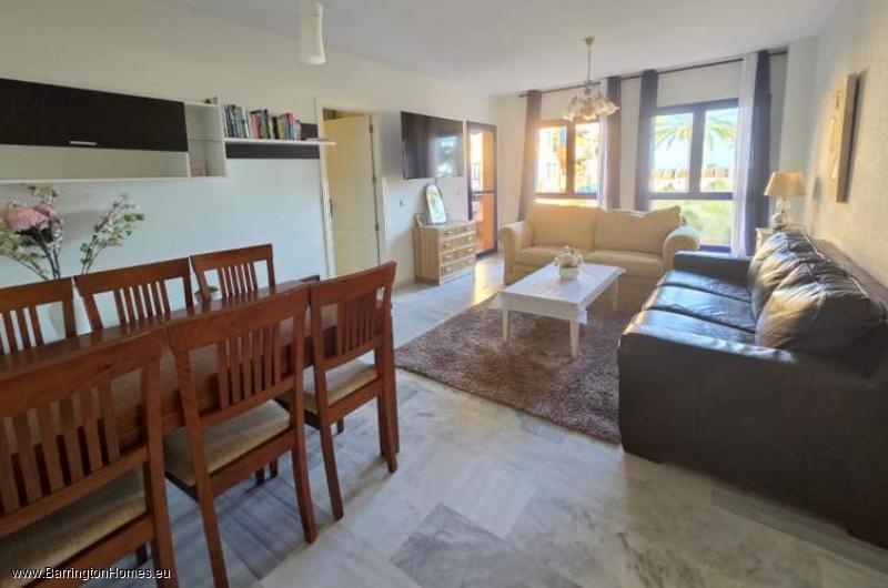 2 Bedroom, 2 Bathroom Apartment, Aldea Hills, Duquesa. 