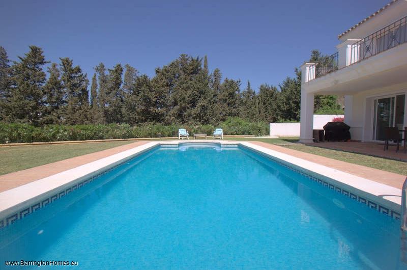 4 Bedroom Private Villa, Ocean Golf Villas, Duquesa. 